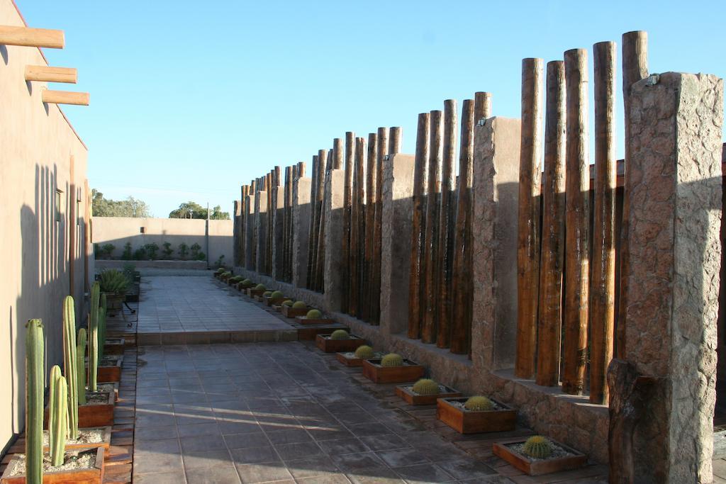 Hotel Noi Bordeloa Calama Exterior foto
